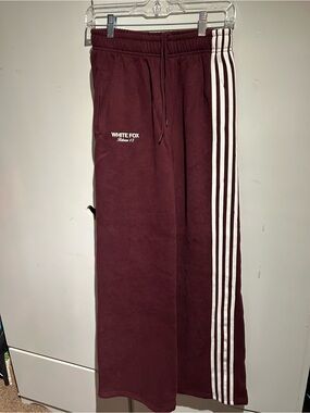 White Fox Release  15 Asalia Wide Leg
Sweatpants Plum